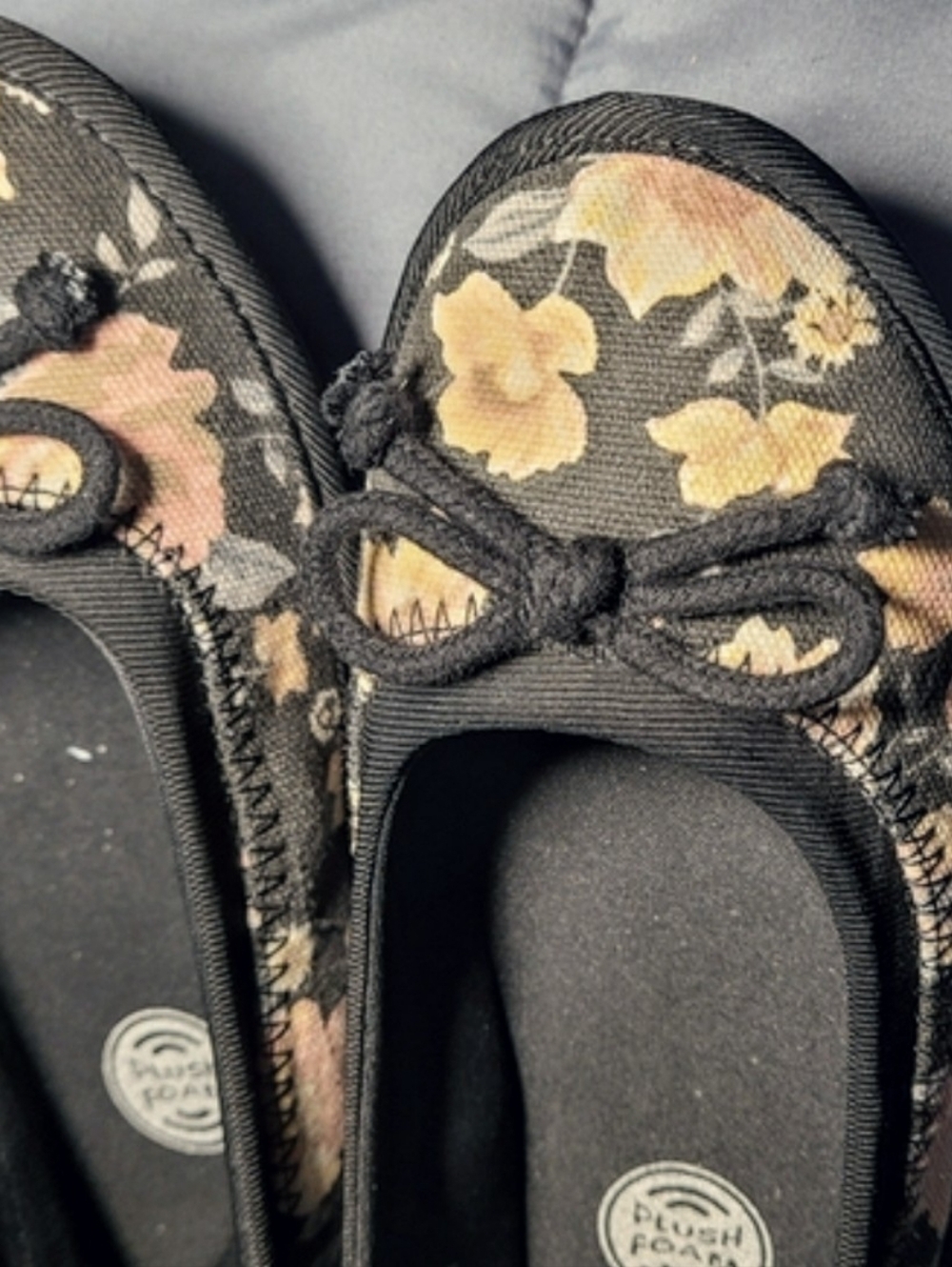 Rocket Dog Floral Black Ballet Flats